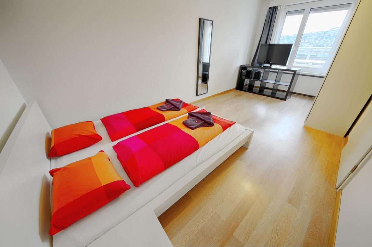 Hitrental Letzigrund - Apartment Zurique Exterior foto