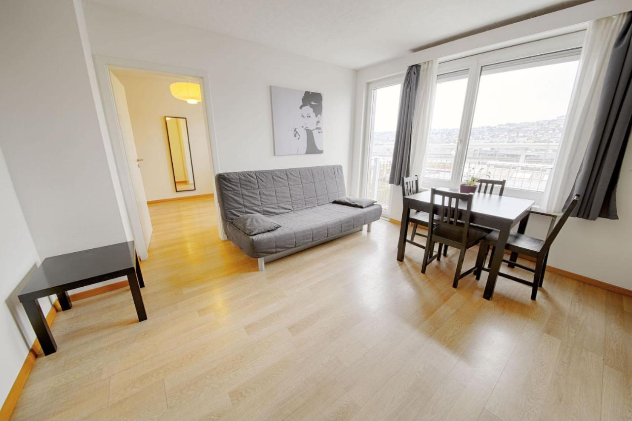Hitrental Letzigrund - Apartment Zurique Exterior foto